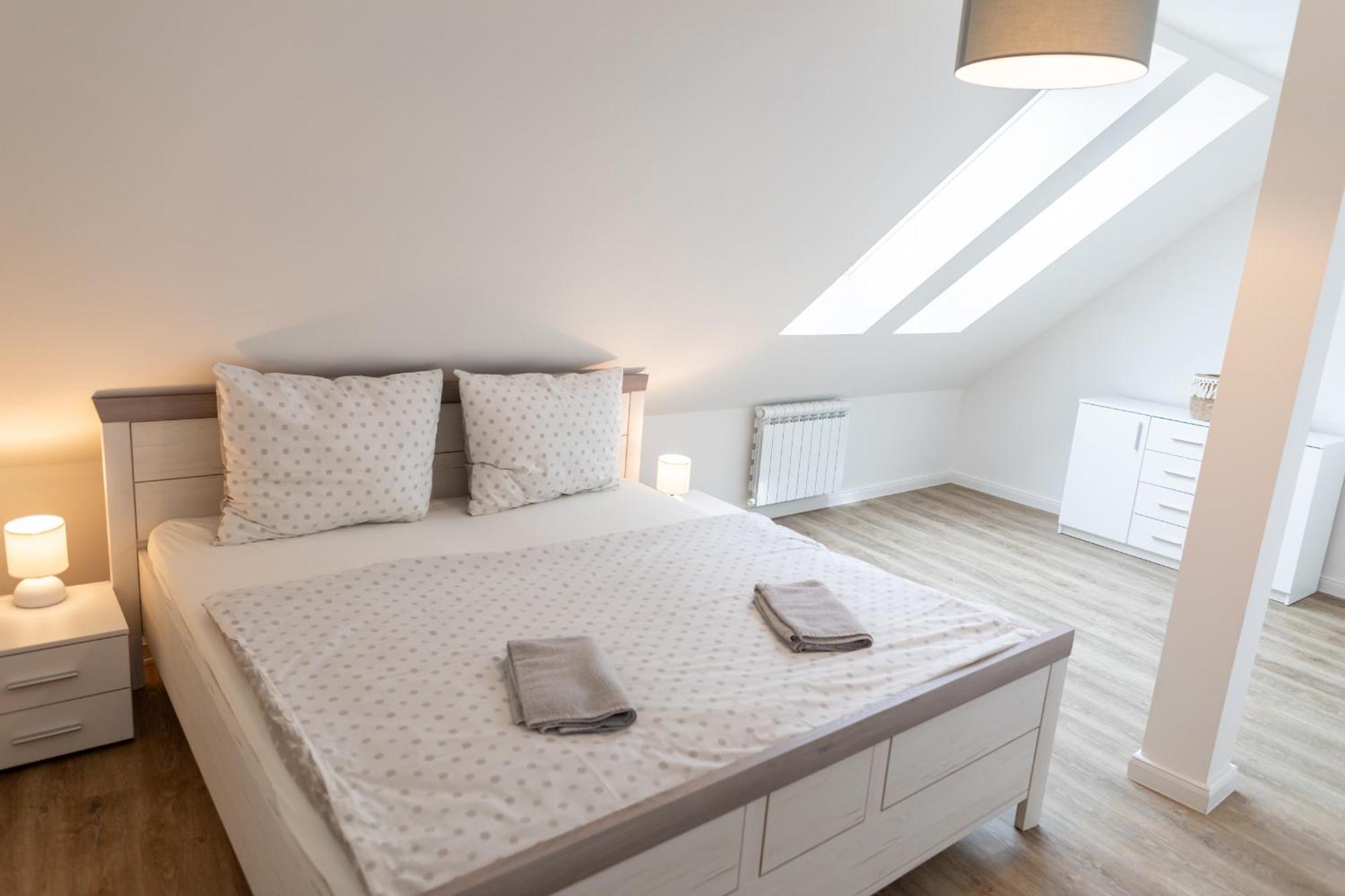 Anjelsky Apartman 95M Prag Dış mekan fotoğraf